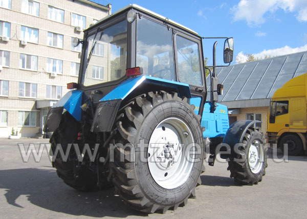 Трактор МТЗ 892.2