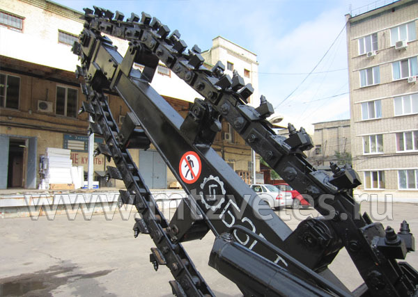 Грунторез ЭЦ-1800. Глубина 2 МЕТРА