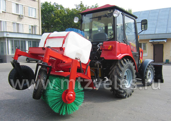 Коммунальная машина КМ-320БГ