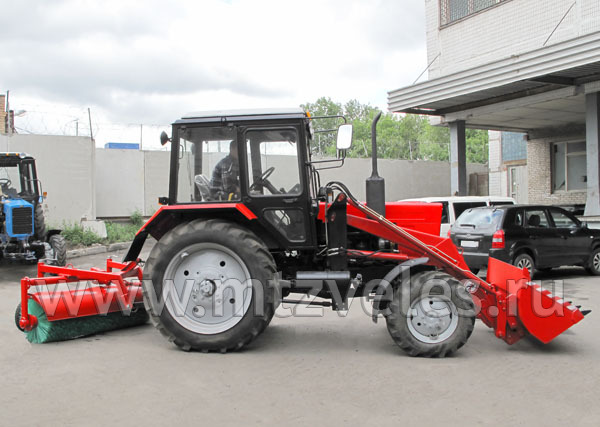 Коммунальная машина ПФС-0.75БКУ
