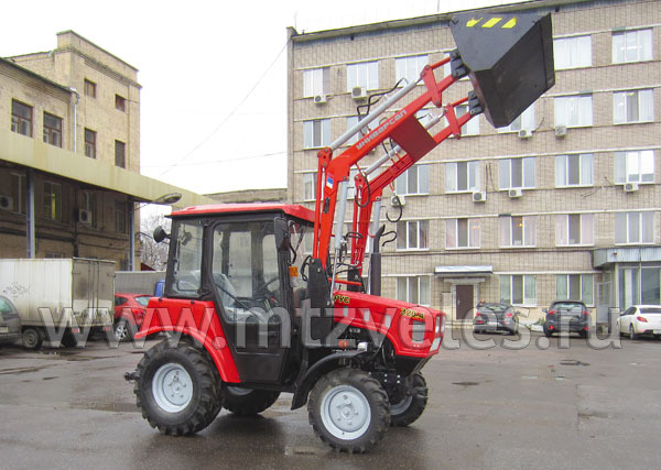 Фронтальный погрузчик Универсал 400 (база+ковш)