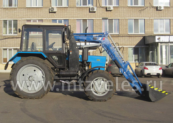 Фронтальный погрузчик Универсал 800-4.5 (база)